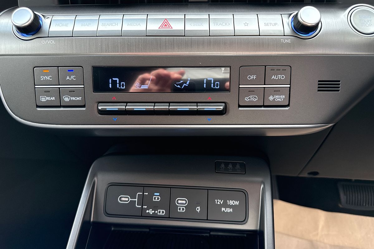 2025 Hyundai Kona Hybrid Elite SX2.V3