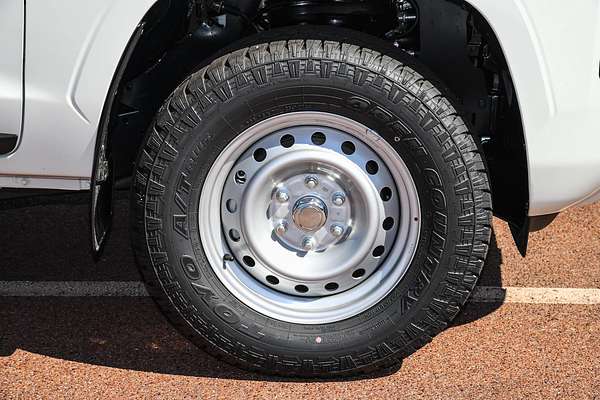 2025 Mitsubishi Triton GLX MV 4X4