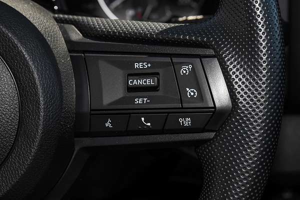 2025 Mitsubishi Triton GLX MV 4X4