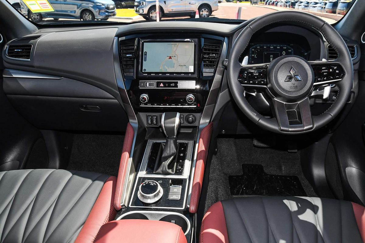 2025 Mitsubishi Pajero Sport GSR QG