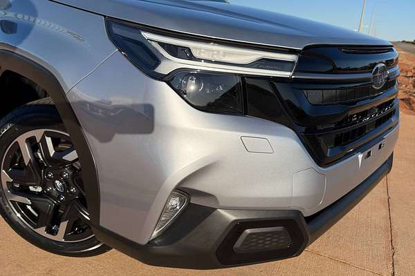 2025 Subaru Forester Touring S6