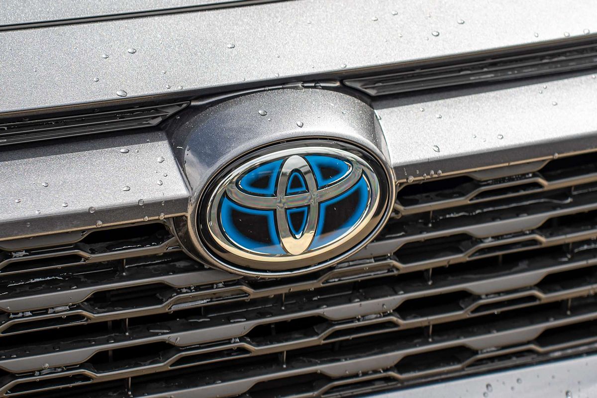 2020 Toyota RAV4 GX AXAH52R