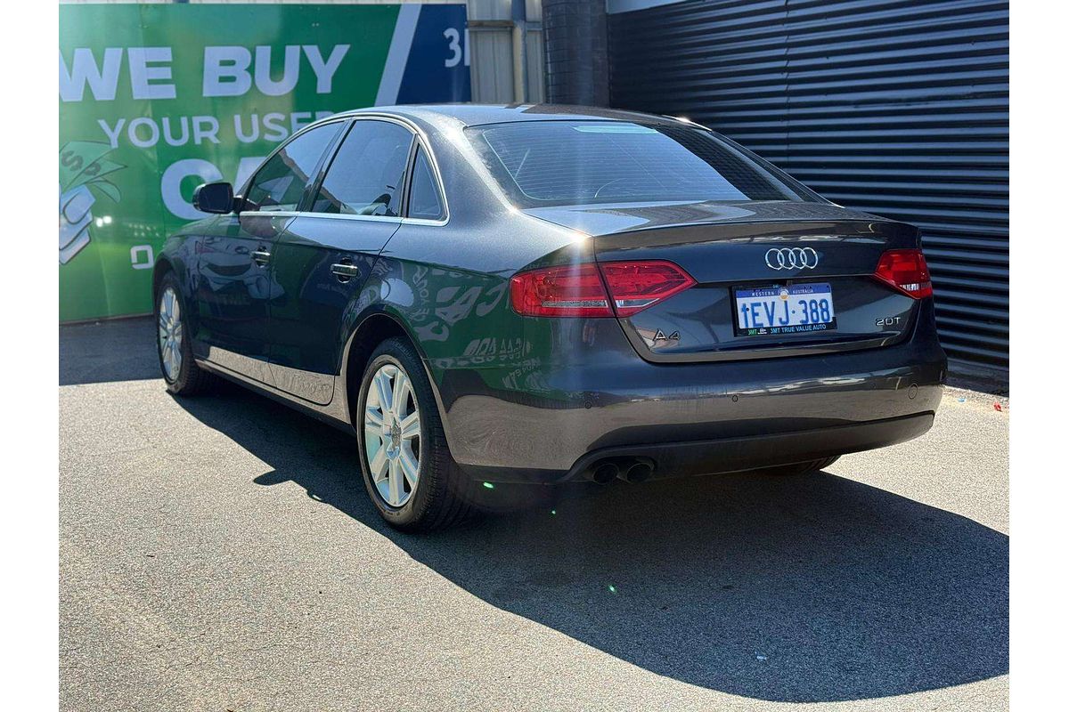 2010 Audi A4  B8