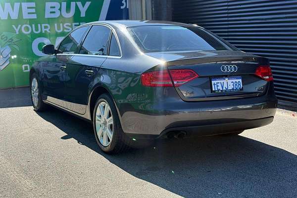 2010 Audi A4  B8