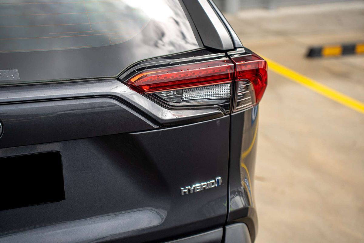 2020 Toyota RAV4 GX AXAH52R