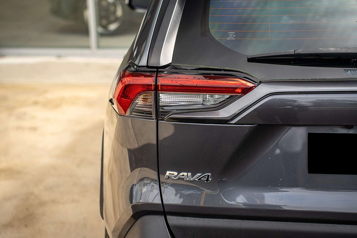 2020 Toyota RAV4 GX AXAH52R