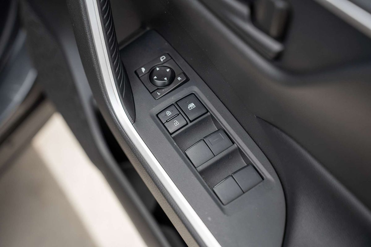 2020 Toyota RAV4 GX AXAH52R