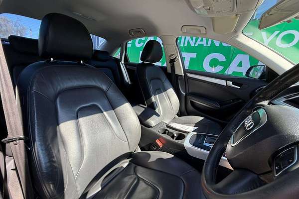 2010 Audi A4  B8