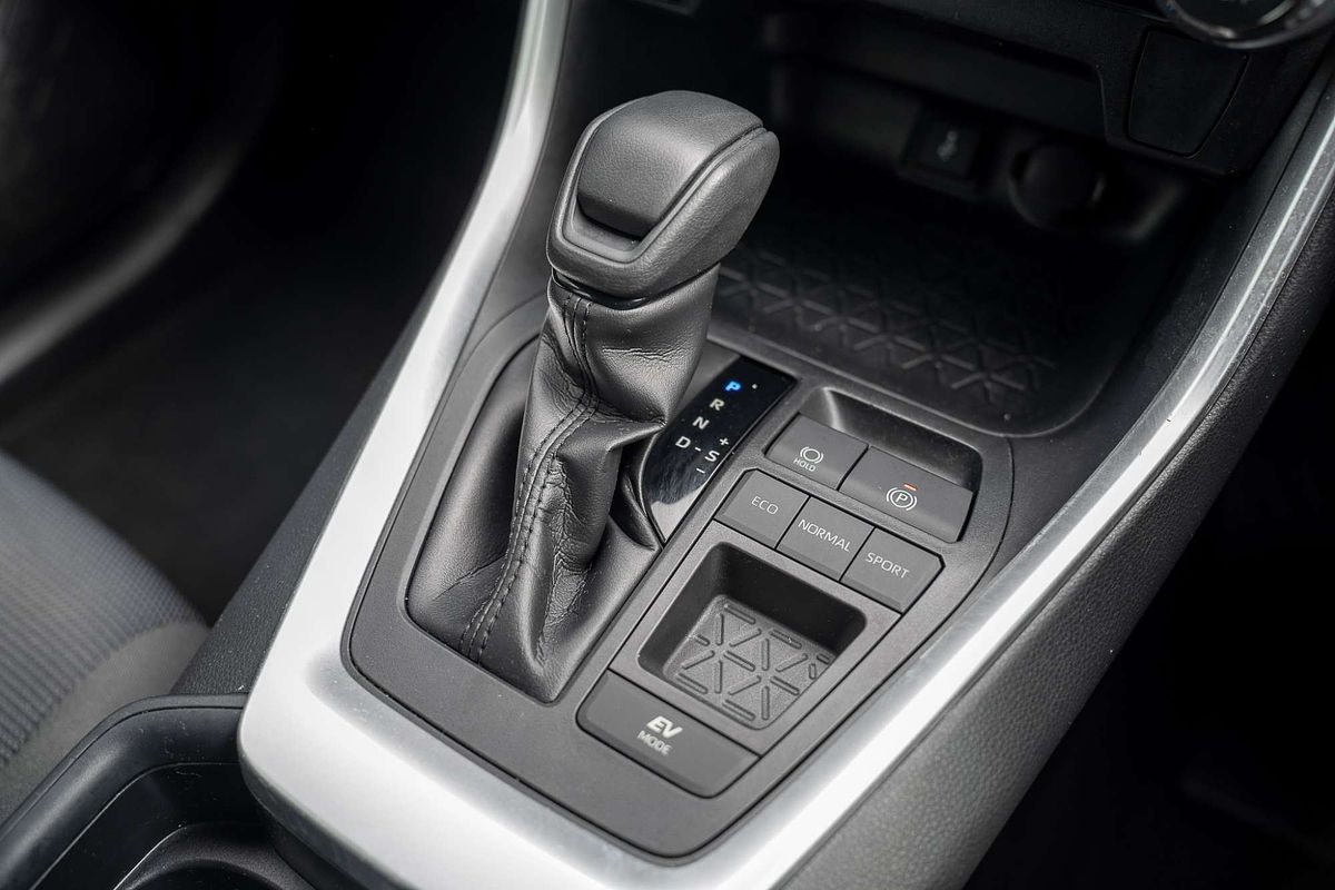 2020 Toyota RAV4 GX AXAH52R