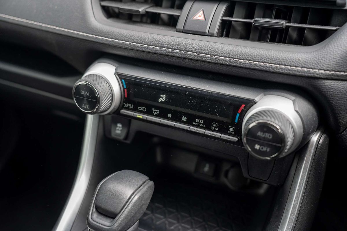 2020 Toyota RAV4 GX AXAH52R