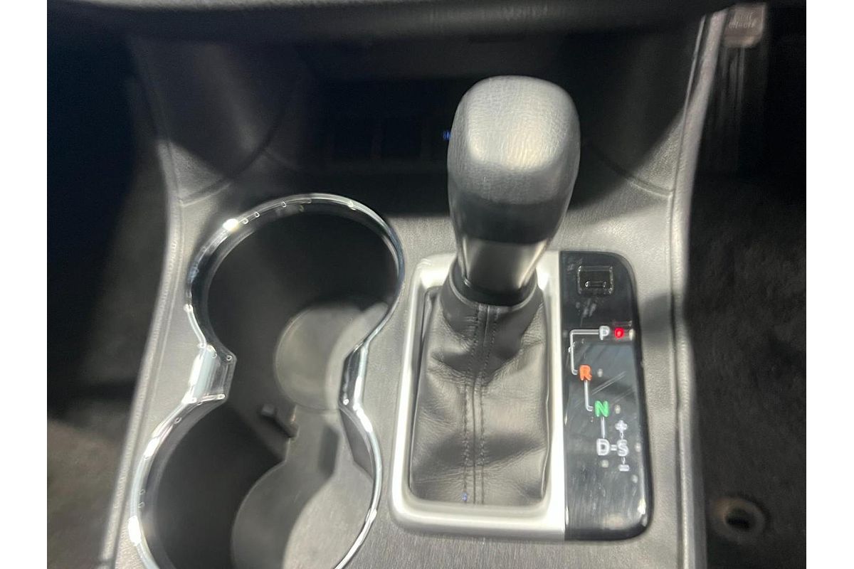 2017 Toyota Kluger GX GSU50R