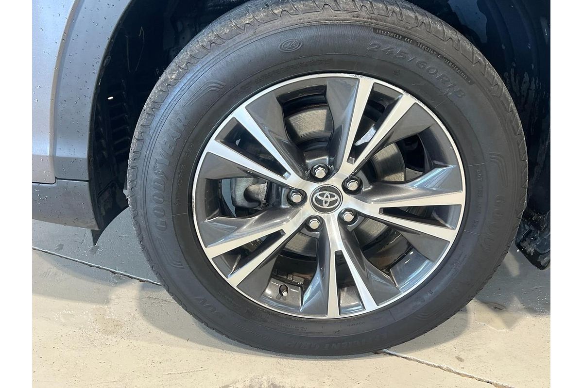 2017 Toyota Kluger GX GSU50R