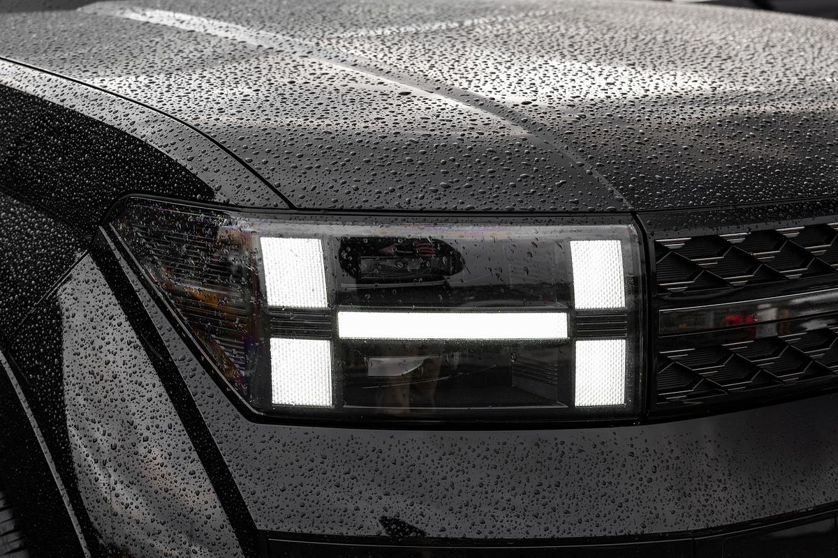 2025 Hyundai Santa Fe Calligraphy MX5.V1