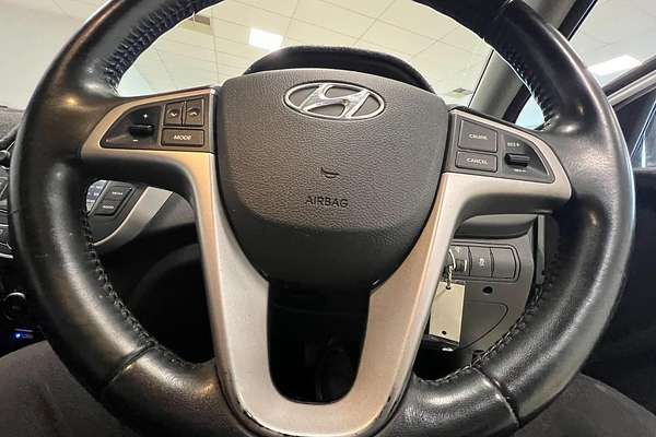 2017 Hyundai Accent Sport RB5