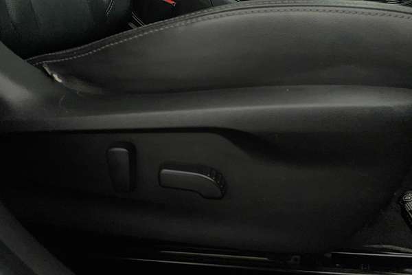 2017 Subaru Impreza 2.0i-S G5