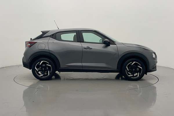 2022 Nissan JUKE ST F16