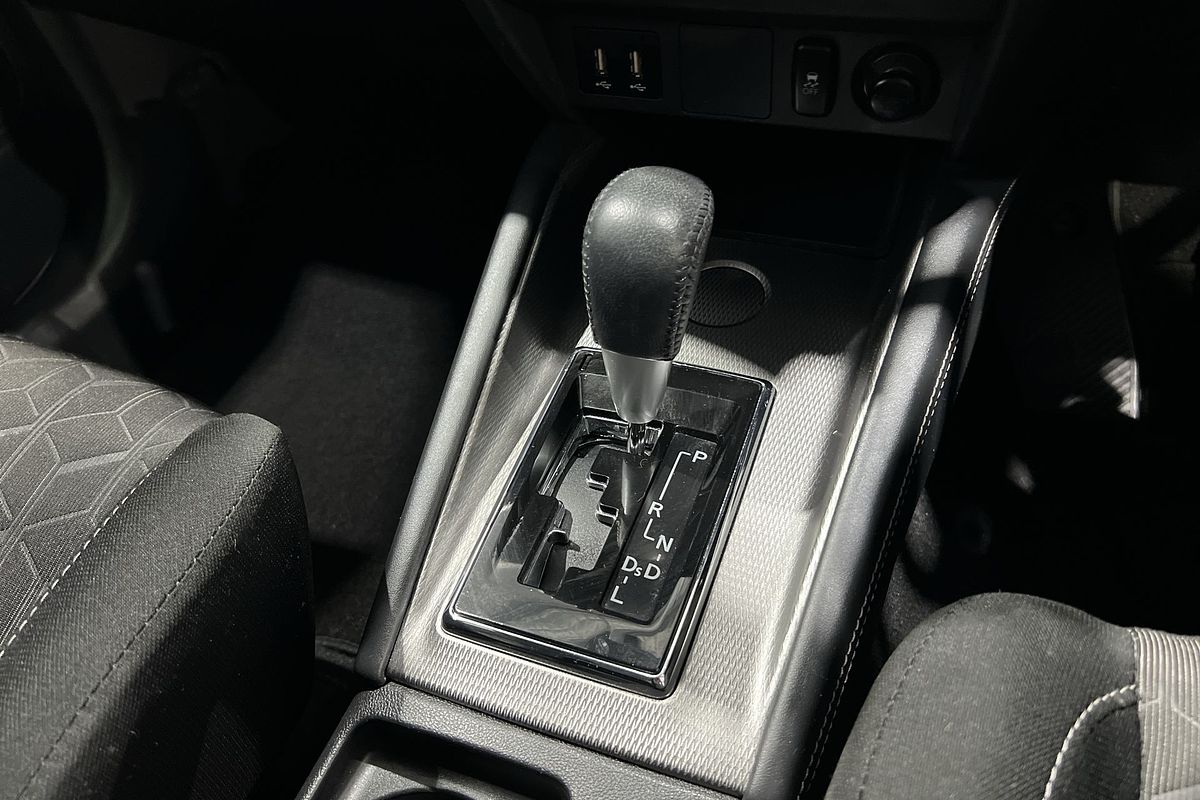 2020 Mitsubishi ASX ES XD