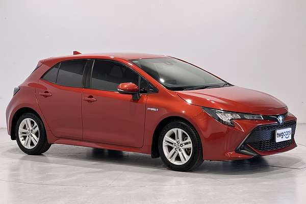 2018 Toyota Corolla Ascent Sport Hybrid ZWE211R