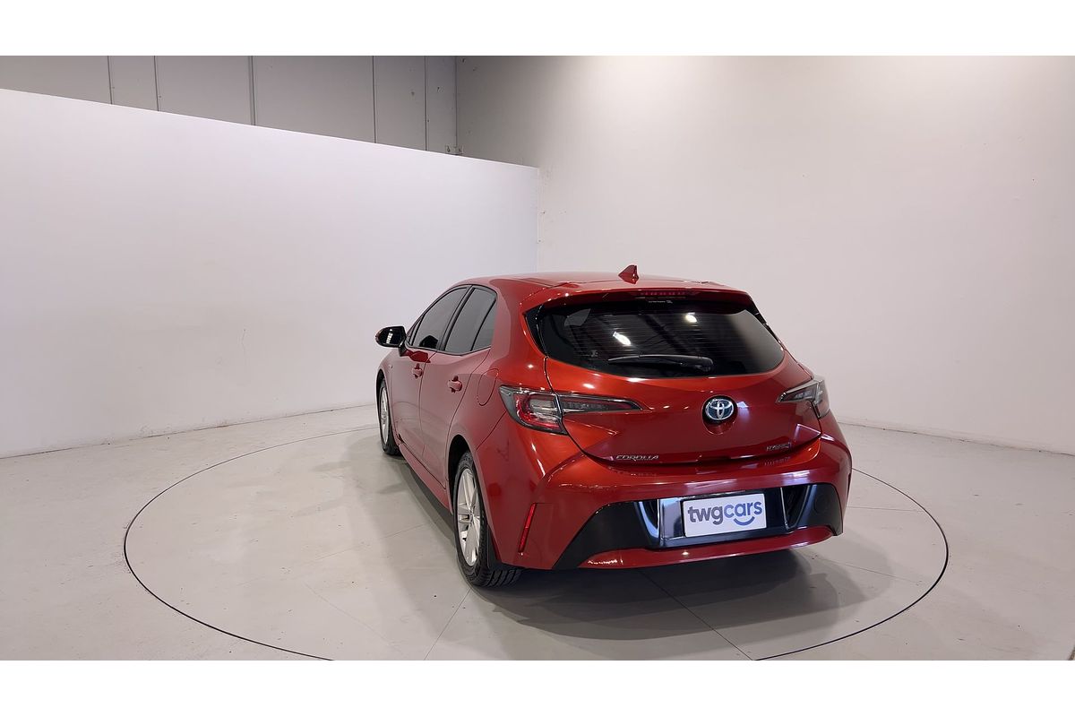 2018 Toyota Corolla Ascent Sport Hybrid ZWE211R