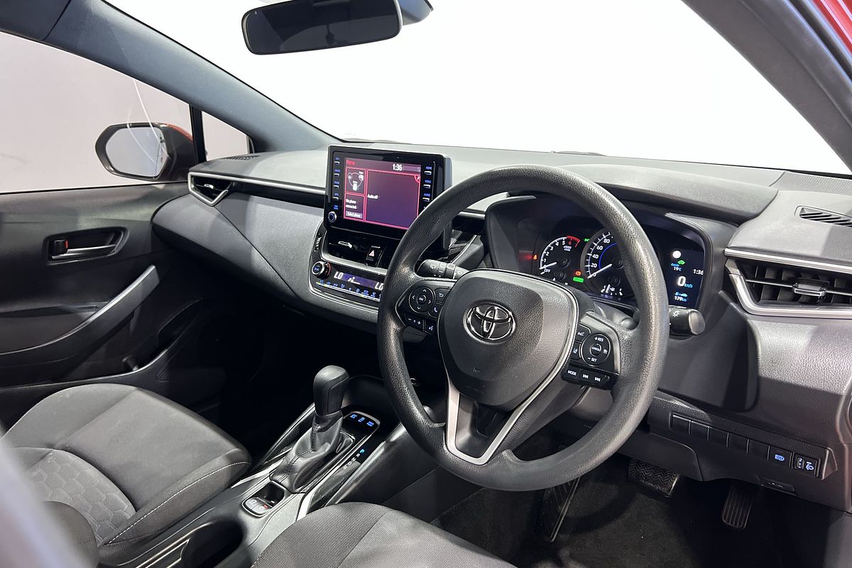 2018 Toyota Corolla Ascent Sport Hybrid ZWE211R
