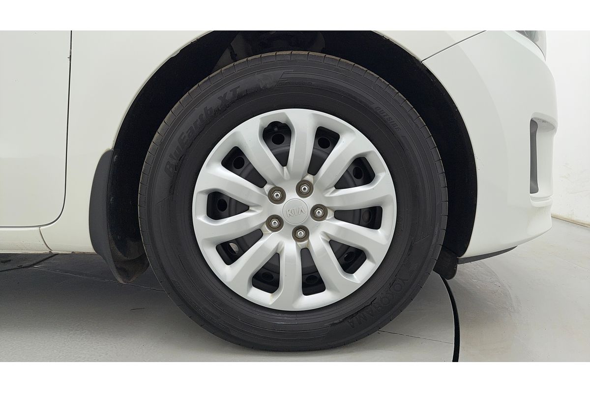 2016 Kia Carnival S YP