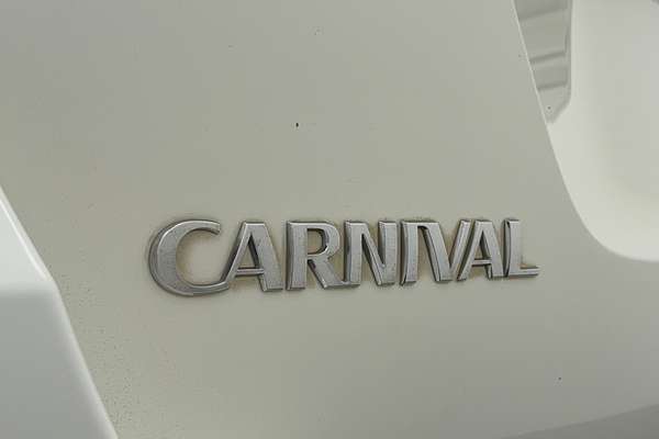 2016 Kia Carnival S YP