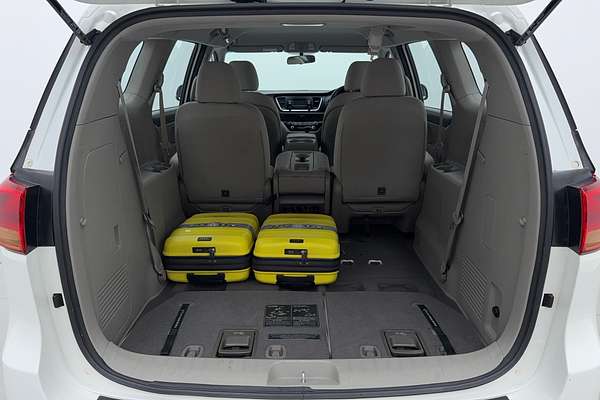 2016 Kia Carnival S YP