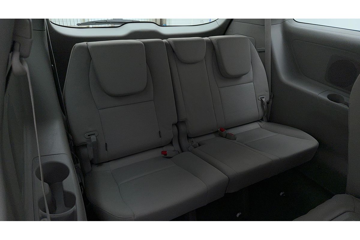 2016 Kia Carnival S YP