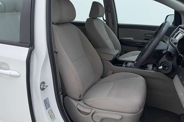 2016 Kia Carnival S YP
