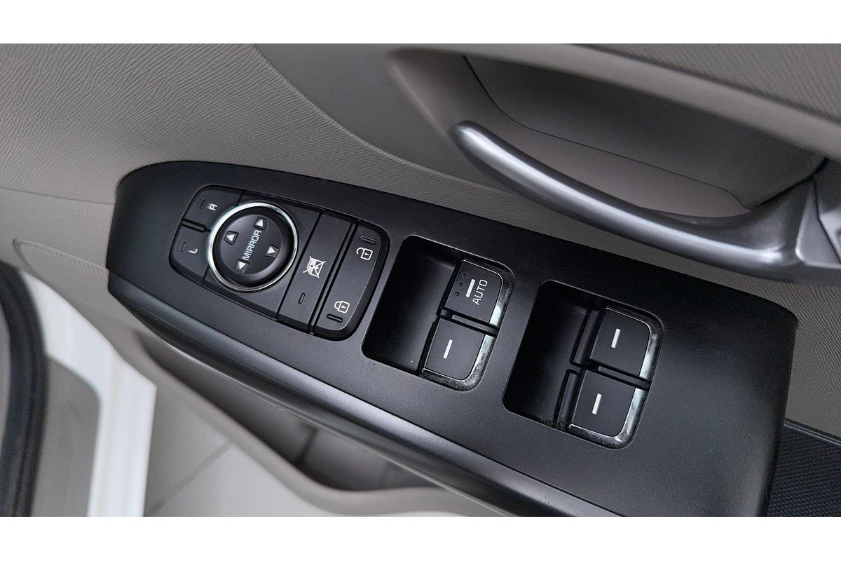 2016 Kia Carnival S YP