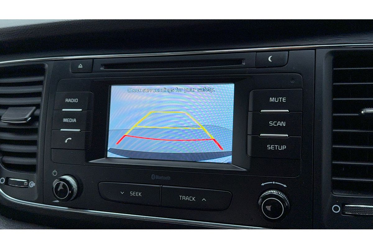 2016 Kia Carnival S YP
