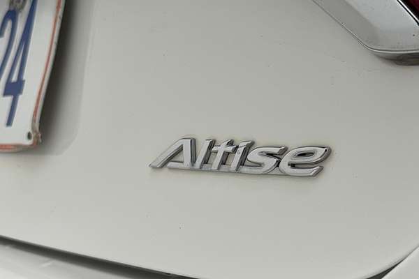 2017 Toyota Camry Altise ASV50R