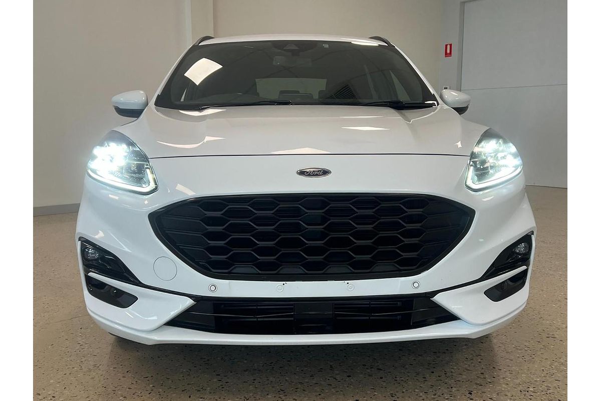 2021 Ford Escape ST-Line ZH