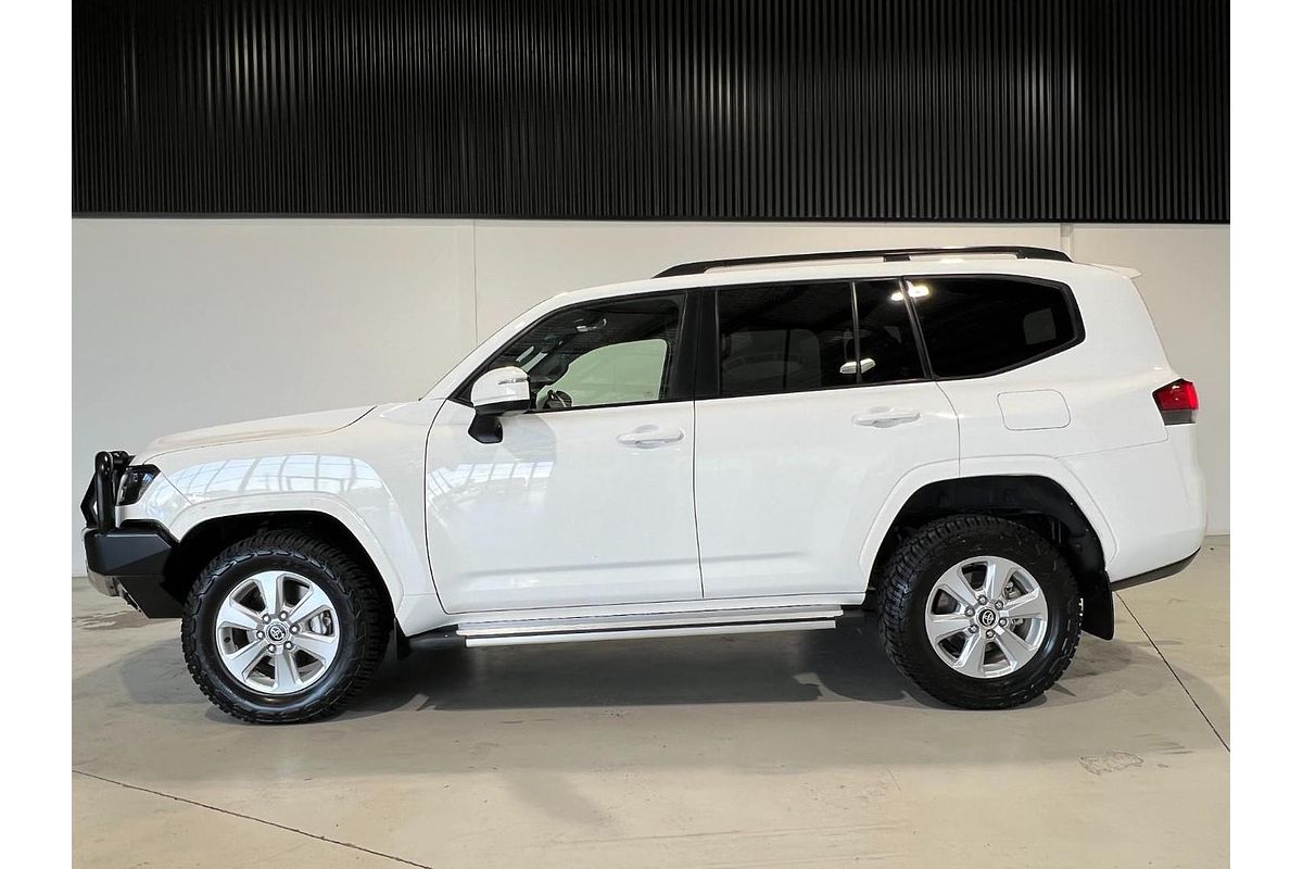 2022 Toyota Landcruiser GXL FJA300R