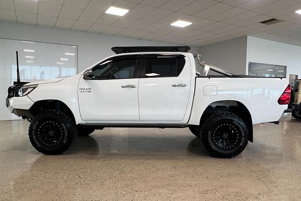 2019 Toyota Hilux SR5 GUN126R 4X4