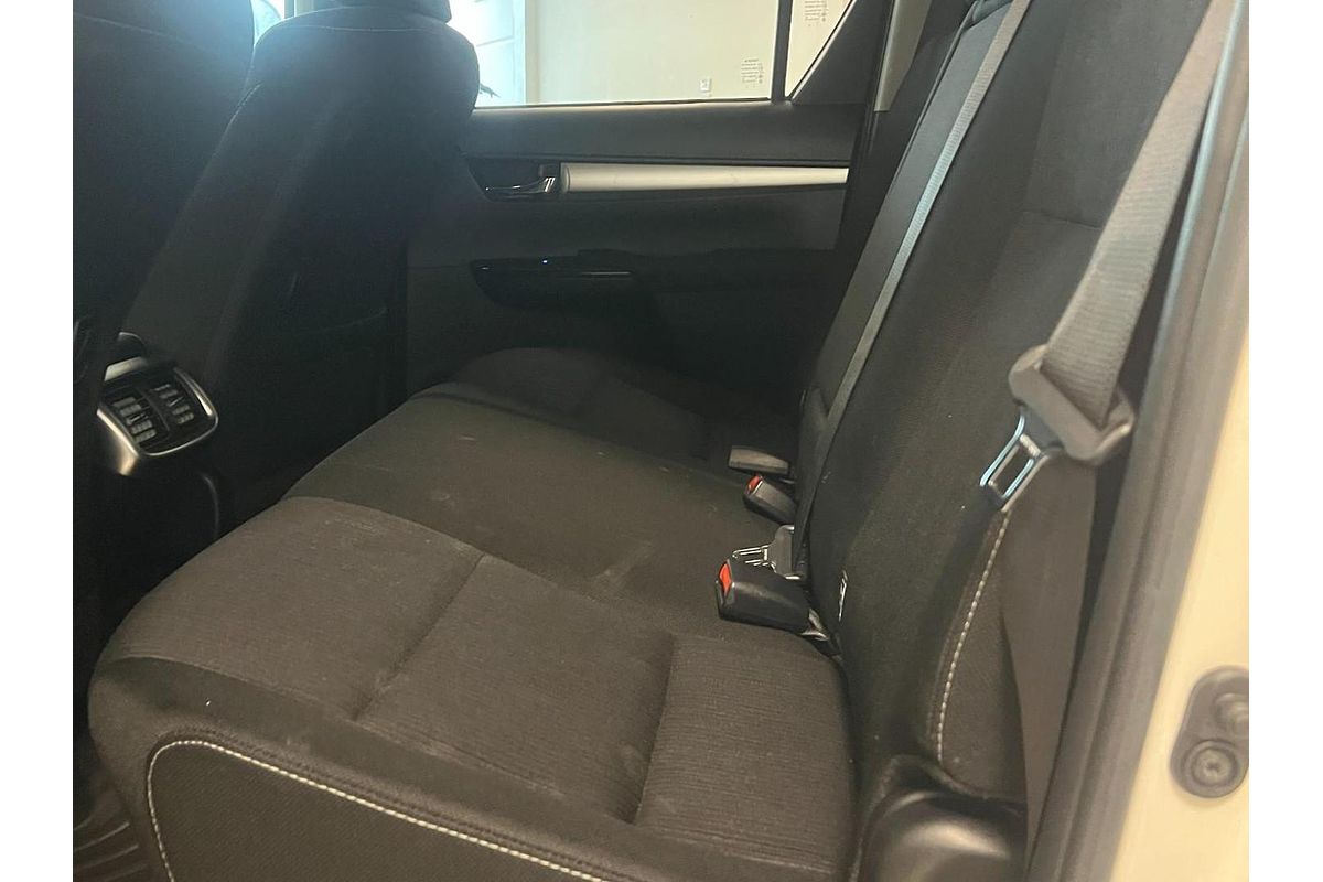 2019 Toyota Hilux SR5 GUN126R 4X4
