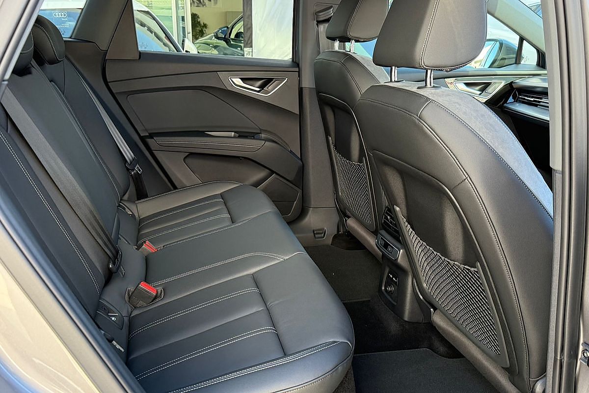 2024 Audi Q4 e-tron 45 F4