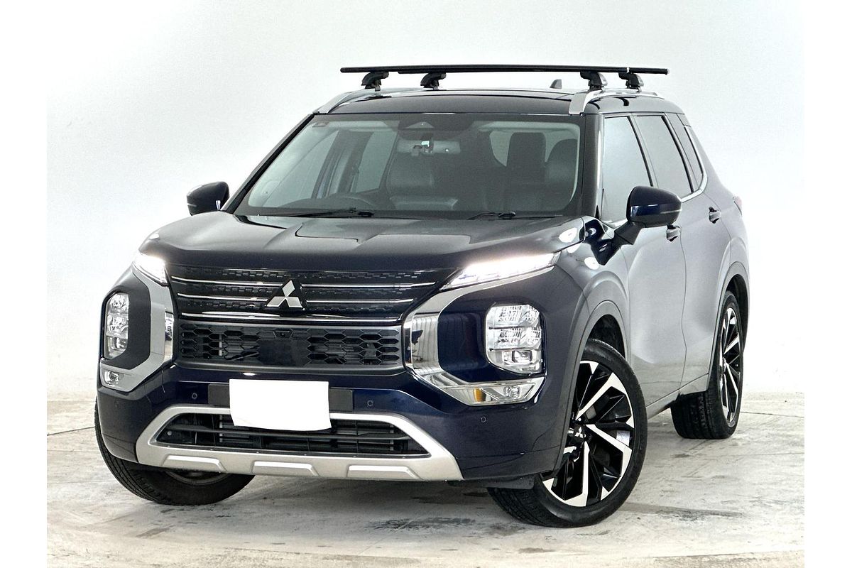 2023 Mitsubishi Outlander Exceed ZM