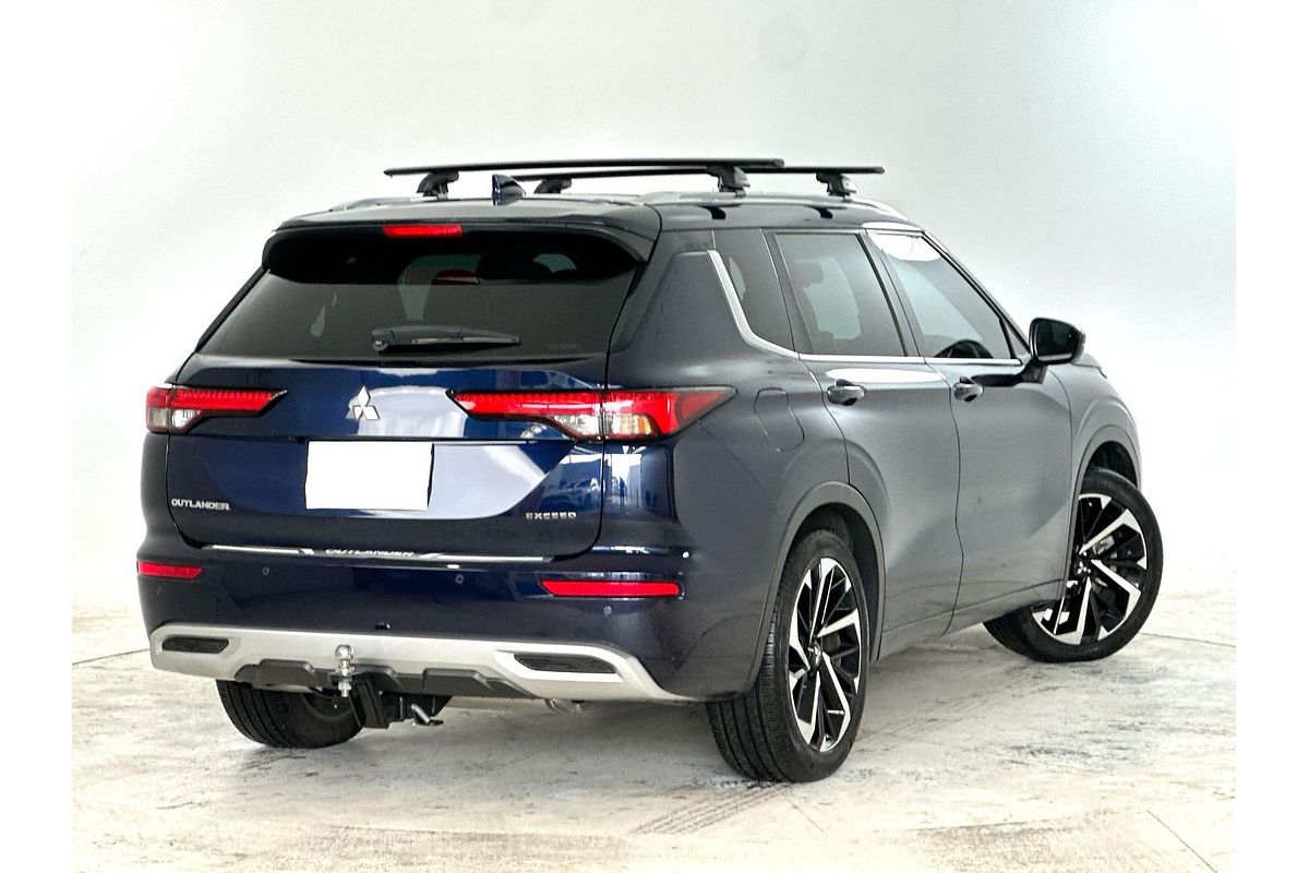 2023 Mitsubishi Outlander Exceed ZM