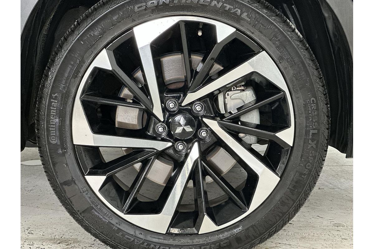 2023 Mitsubishi Outlander Exceed ZM