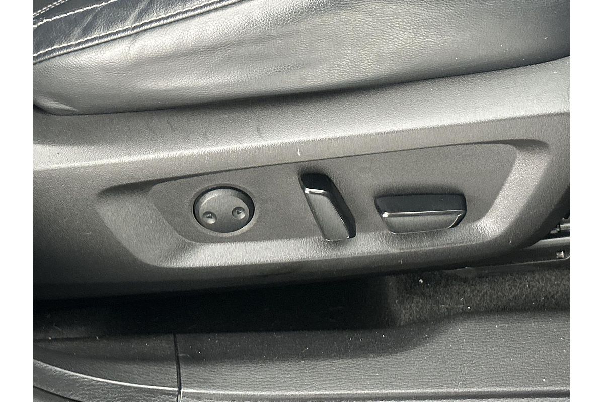 2023 Mitsubishi Outlander Exceed ZM