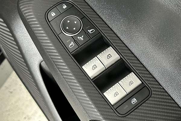 2023 Mitsubishi Outlander Exceed ZM