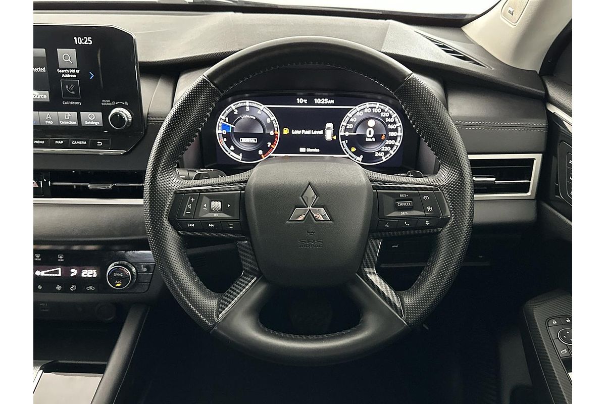 2023 Mitsubishi Outlander Exceed ZM