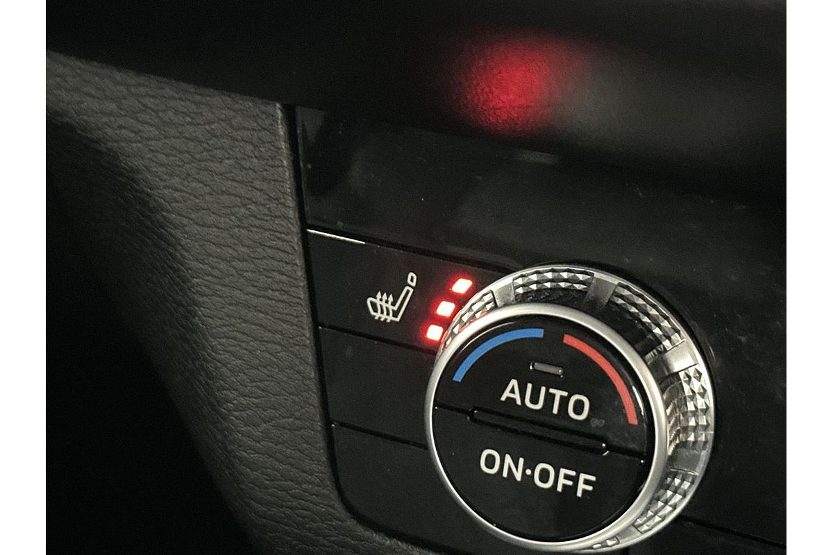 2023 Mitsubishi Outlander Exceed ZM