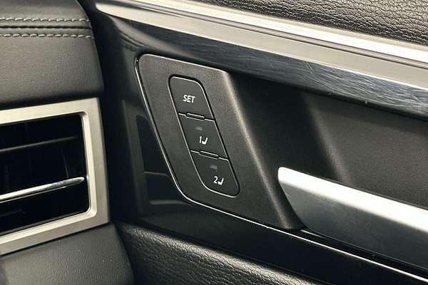 2023 Mitsubishi Outlander Exceed ZM