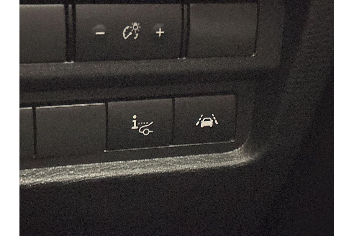 2023 Mitsubishi Outlander Exceed ZM