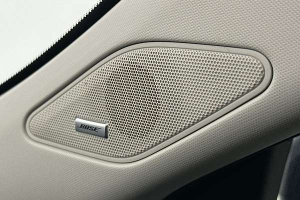 2023 Mitsubishi Outlander Exceed ZM