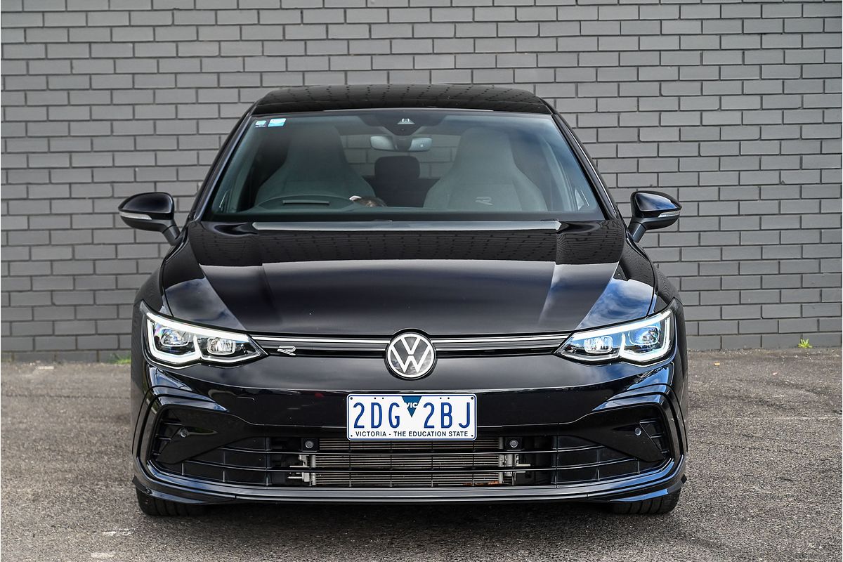 2022 Volkswagen Golf 110TSI R-Line 8