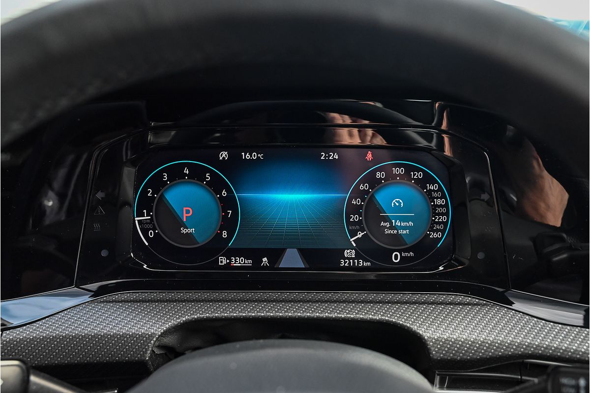 2022 Volkswagen Golf 110TSI R-Line 8