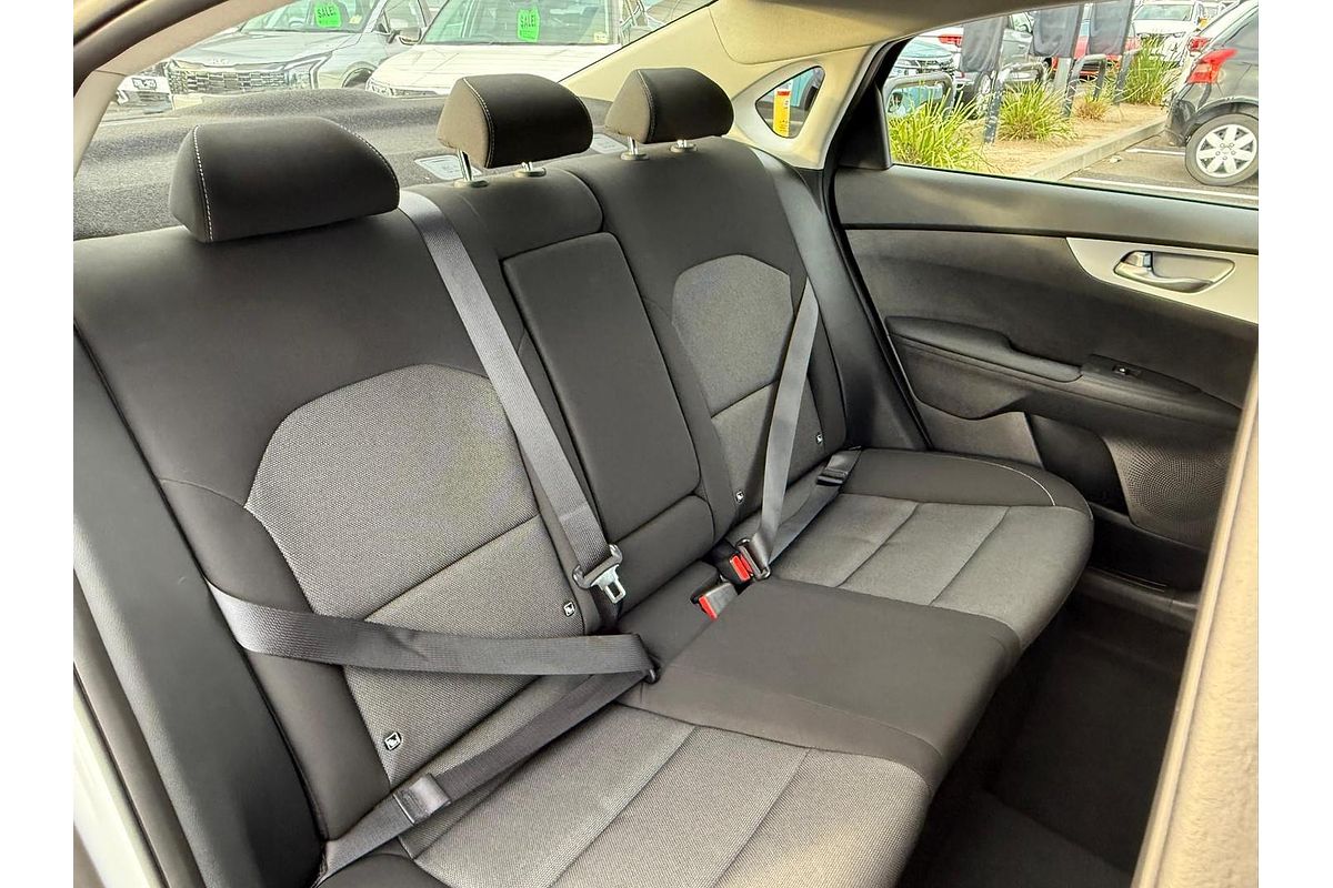 2024 Kia Cerato S BD